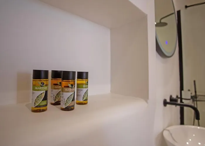 Apartament The Lavish