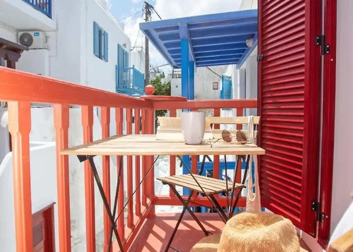 The Lavish * Mykonos Town