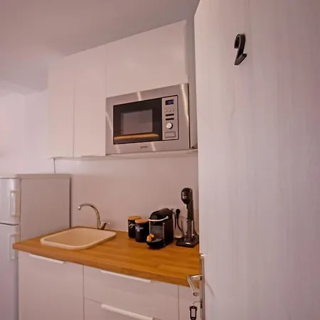 The Lavish Апартаменты